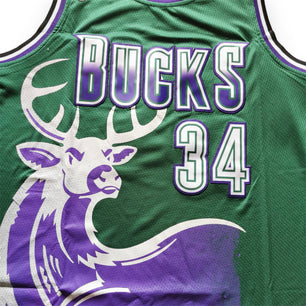 Milwaukee Bucks Giannis Antetokounmpo “Buck” Special