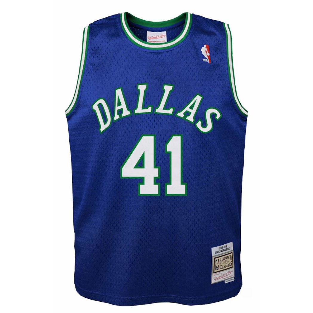 Dallas Mavericks Dirk Nowitzki Hardwood Classics