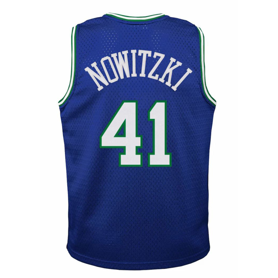 Dallas Mavericks Dirk Nowitzki Hardwood Classics